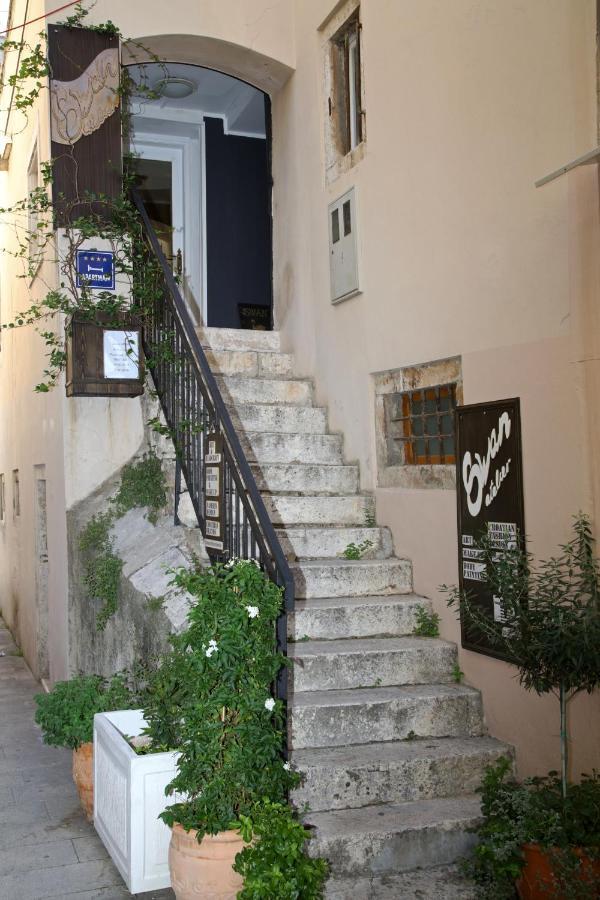 Swan City Apartment & Room Sibenik Luaran gambar