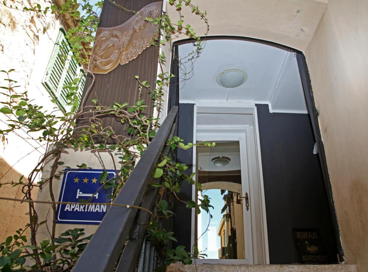 Swan City Apartment & Room Sibenik Luaran gambar