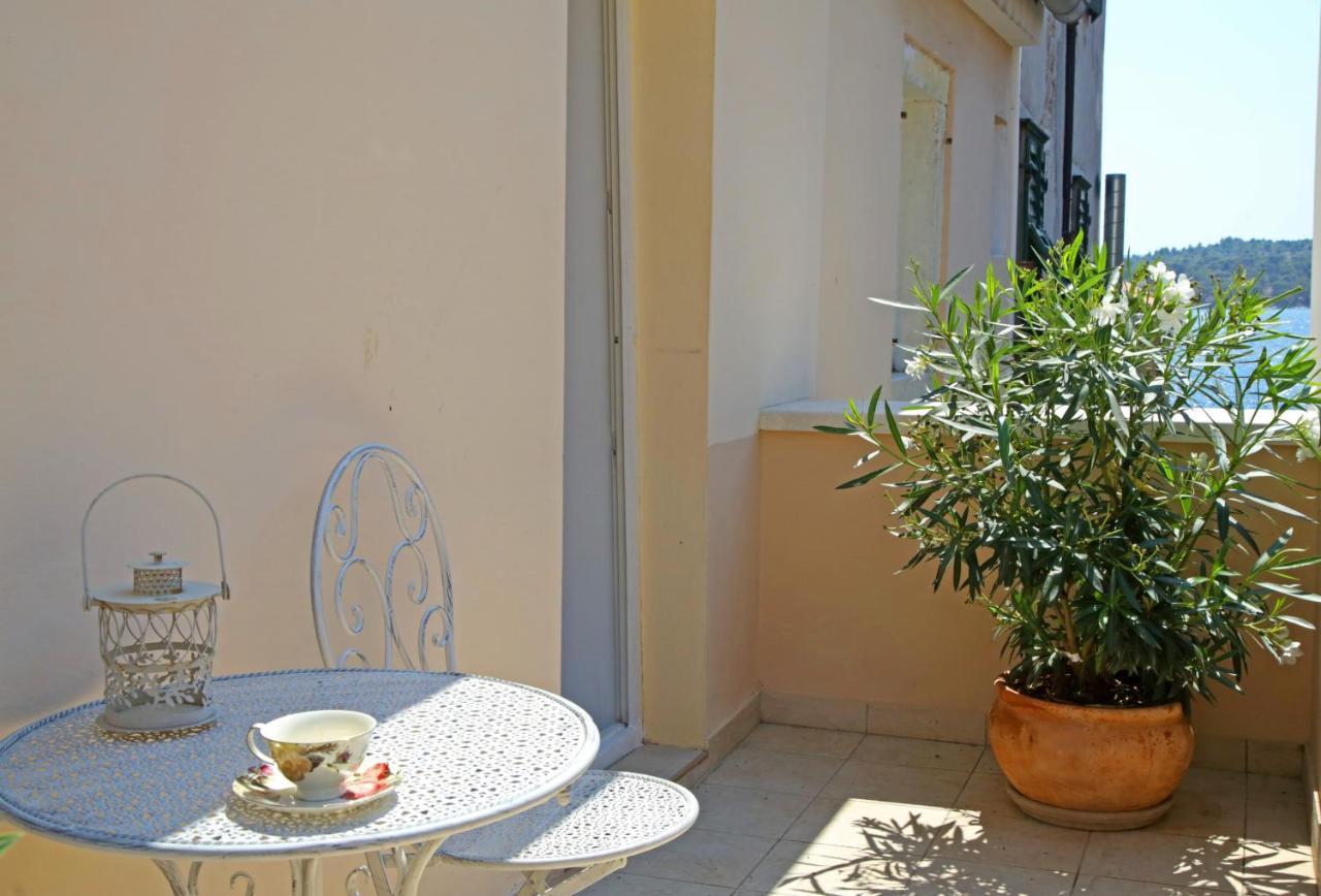 Swan City Apartment & Room Sibenik Luaran gambar