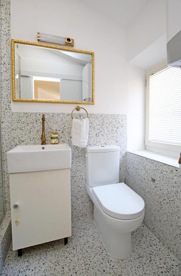 Swan City Apartment & Room Sibenik Luaran gambar