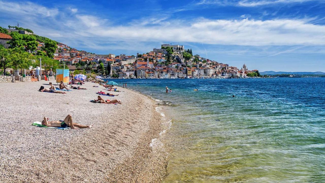 Swan City Apartment & Room Sibenik Luaran gambar