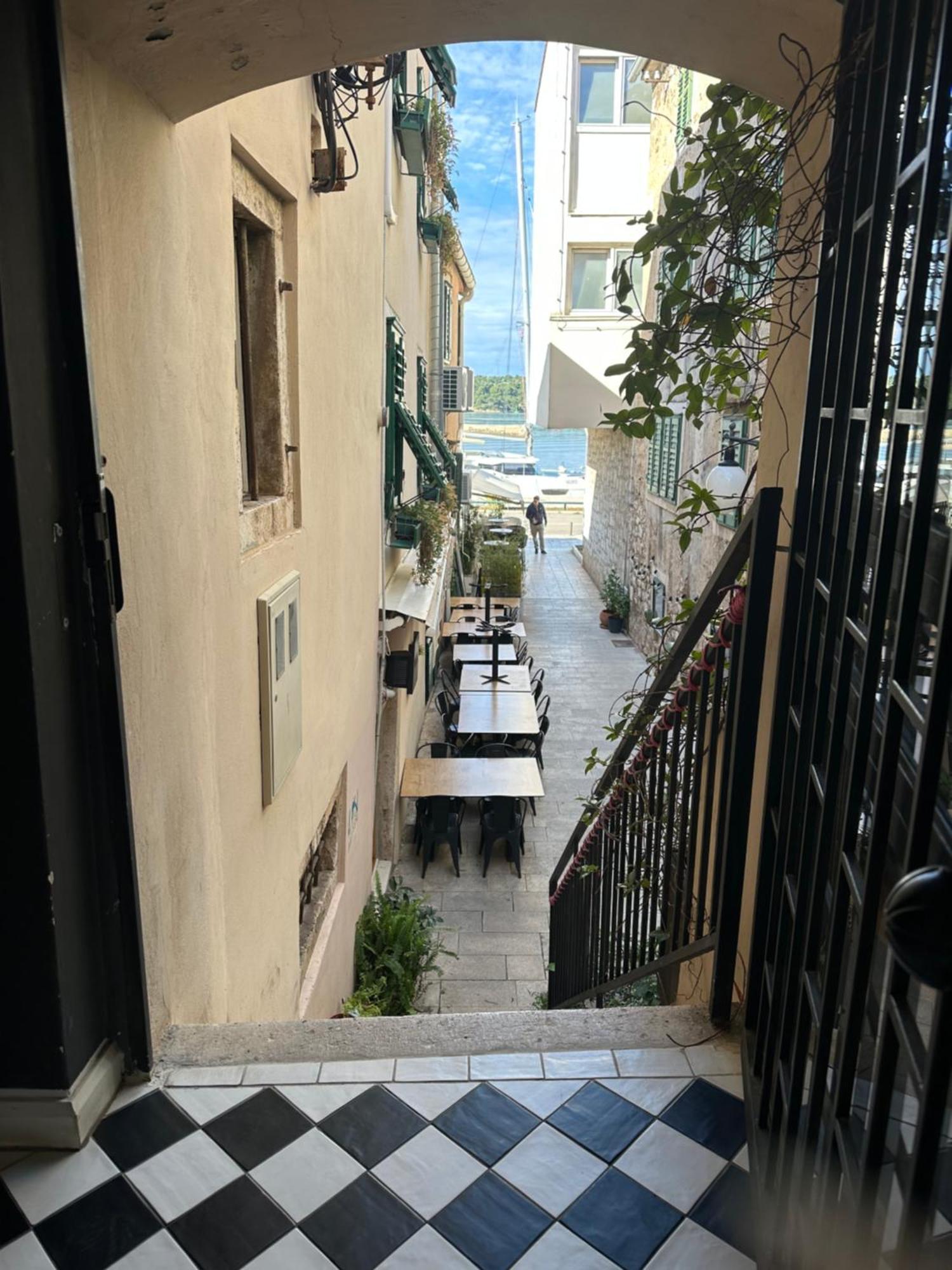 Swan City Apartment & Room Sibenik Luaran gambar